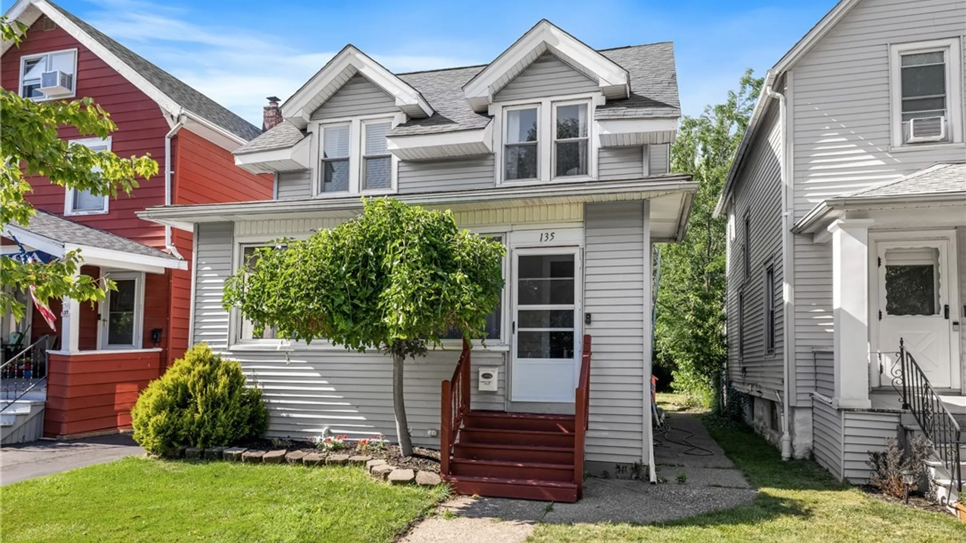 Property at 135 Tremaine Avenue, Tonawanda, NY 14217 3