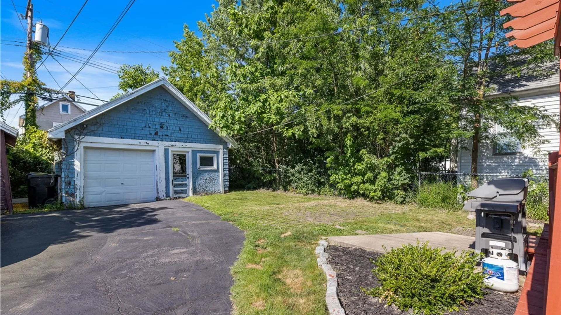 Property at 135 Tremaine Avenue, Tonawanda, NY 14217 45