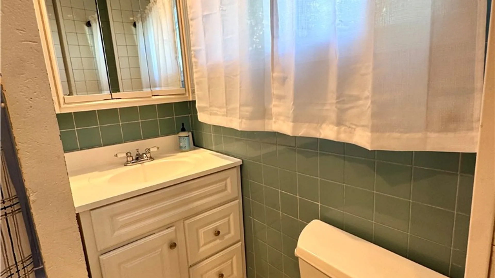 Property at 1 Highland Street, Oneonta, NY 13820 14