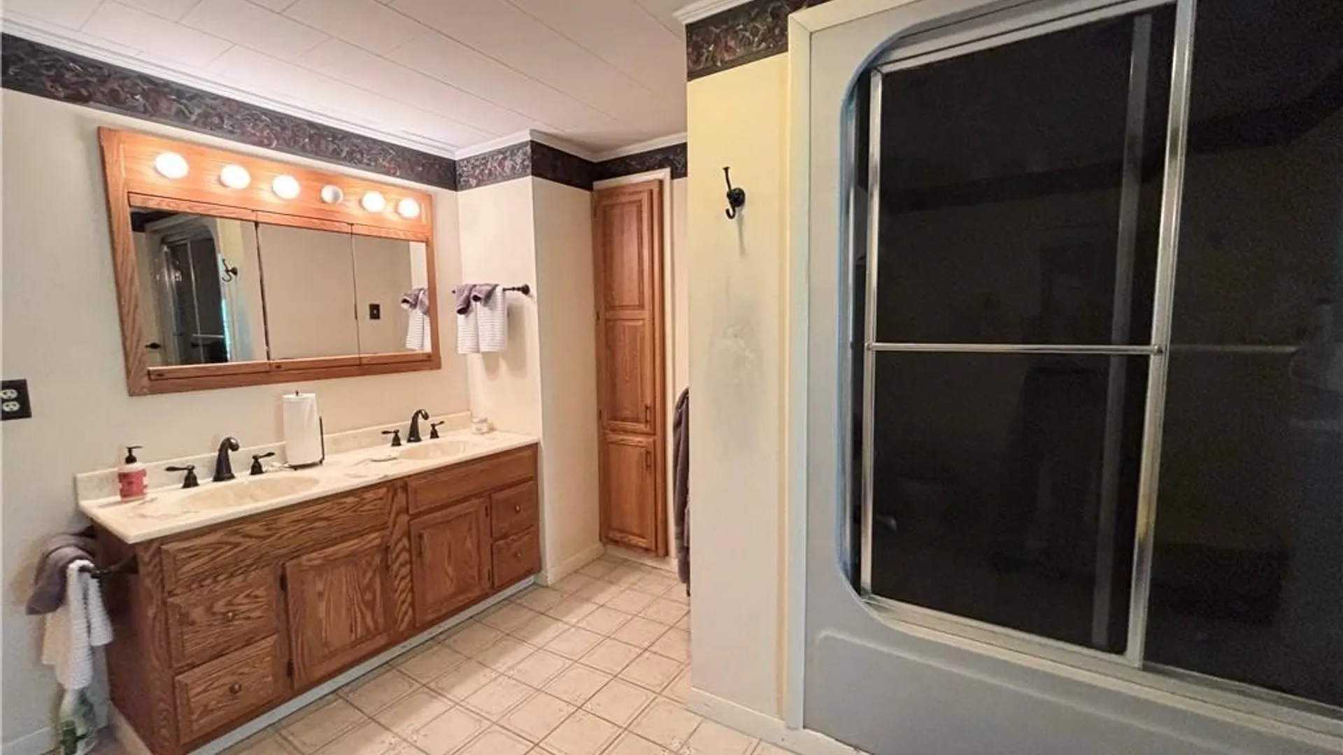 Property at 627 Coleman Avenue, Big Flats, NY 14903 13