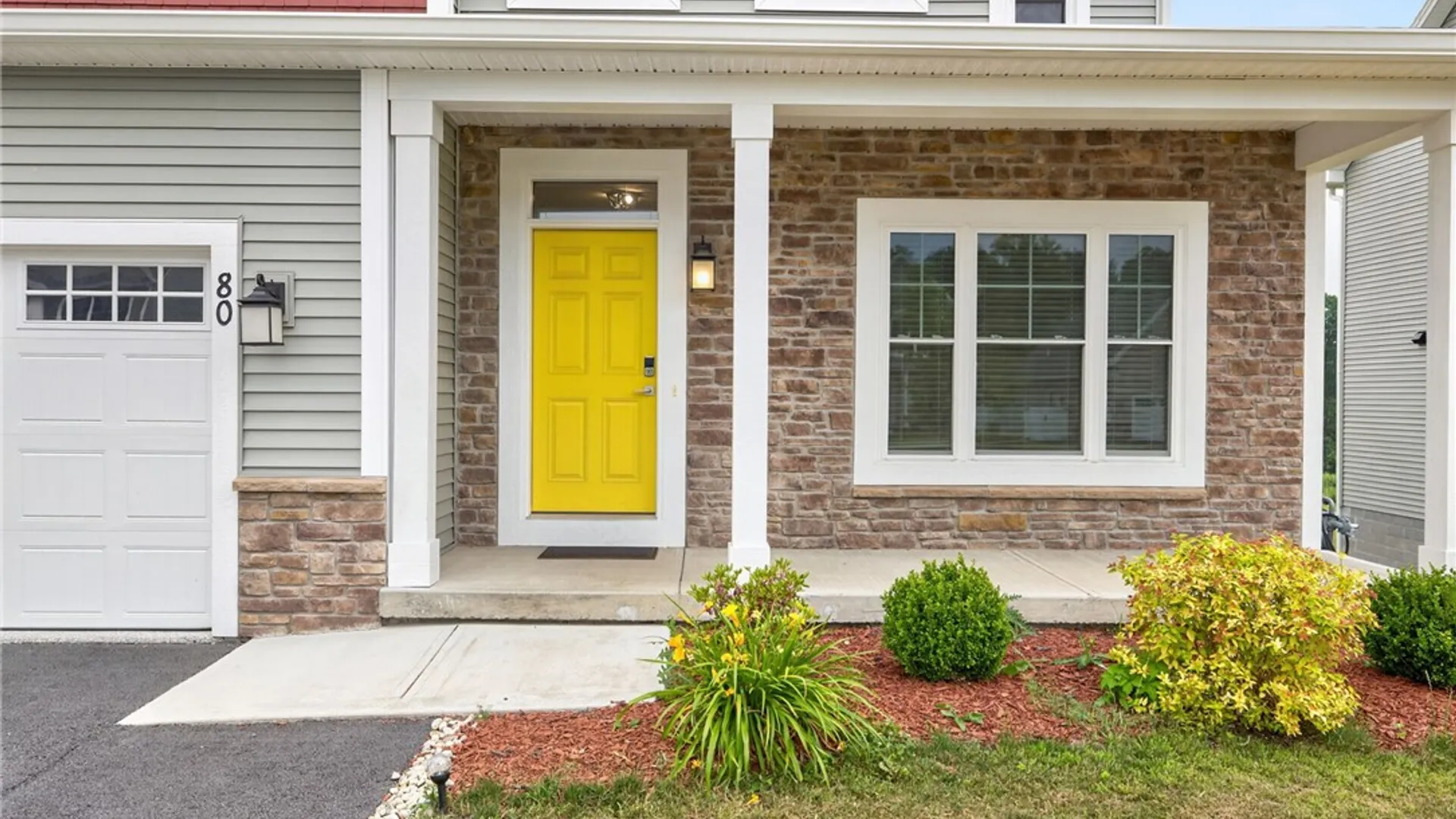 Property at 80 Chatwood Lane, Henrietta, NY 14467 3