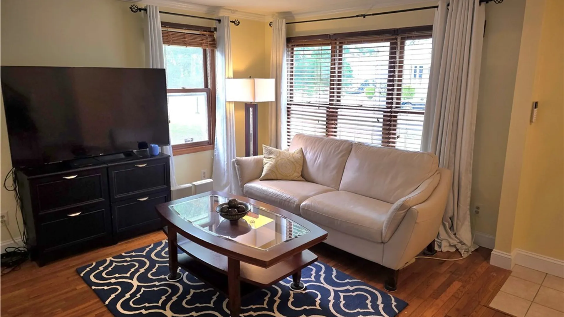Property at 160 Walnut St Street, Buffalo, NY 14204 13