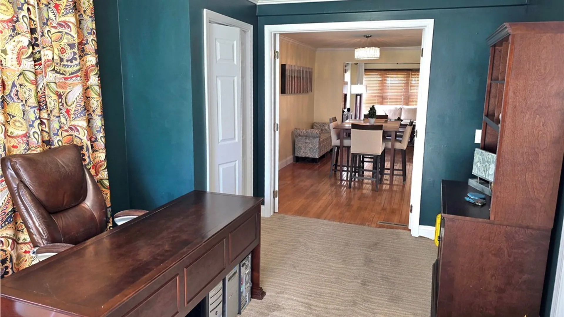 Property at 160 Walnut St Street, Buffalo, NY 14204 24