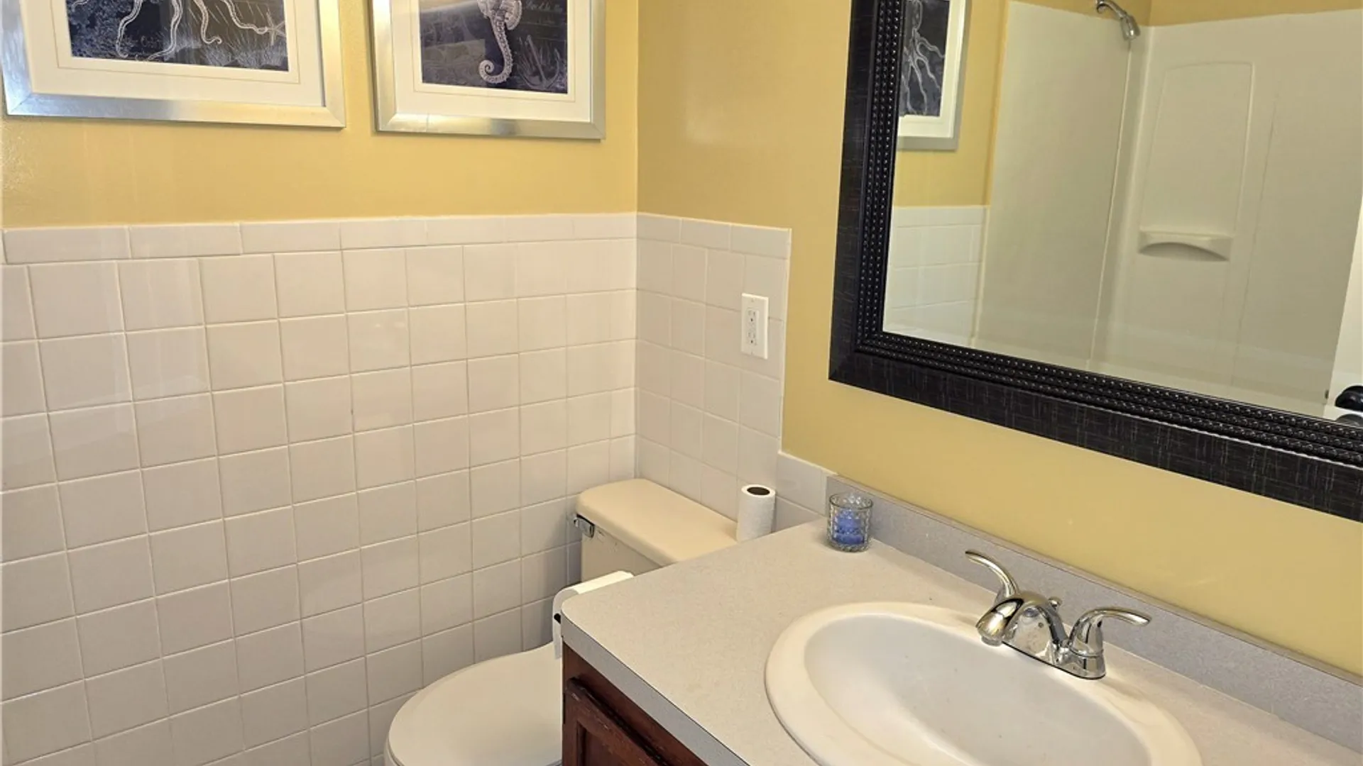 Property at 160 Walnut St Street, Buffalo, NY 14204 25