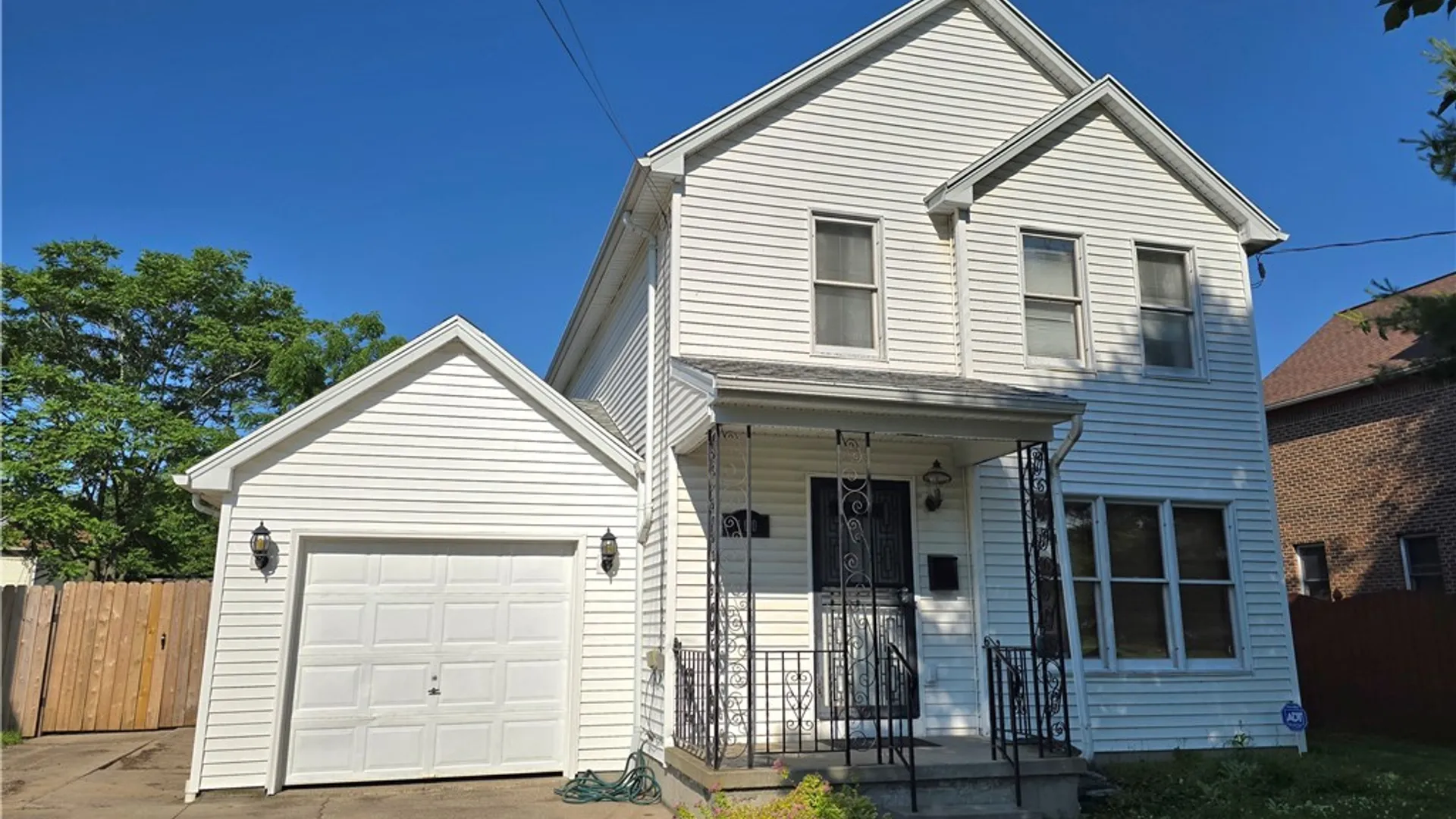 Property at 160 Walnut St Street, Buffalo, NY 14204 37