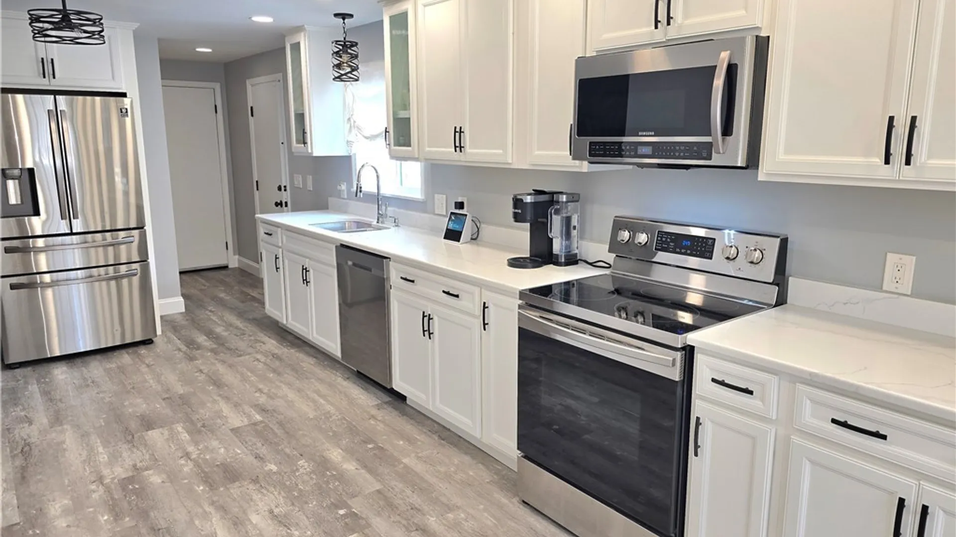 Property at 160 Walnut St Street, Buffalo, NY 14204 4