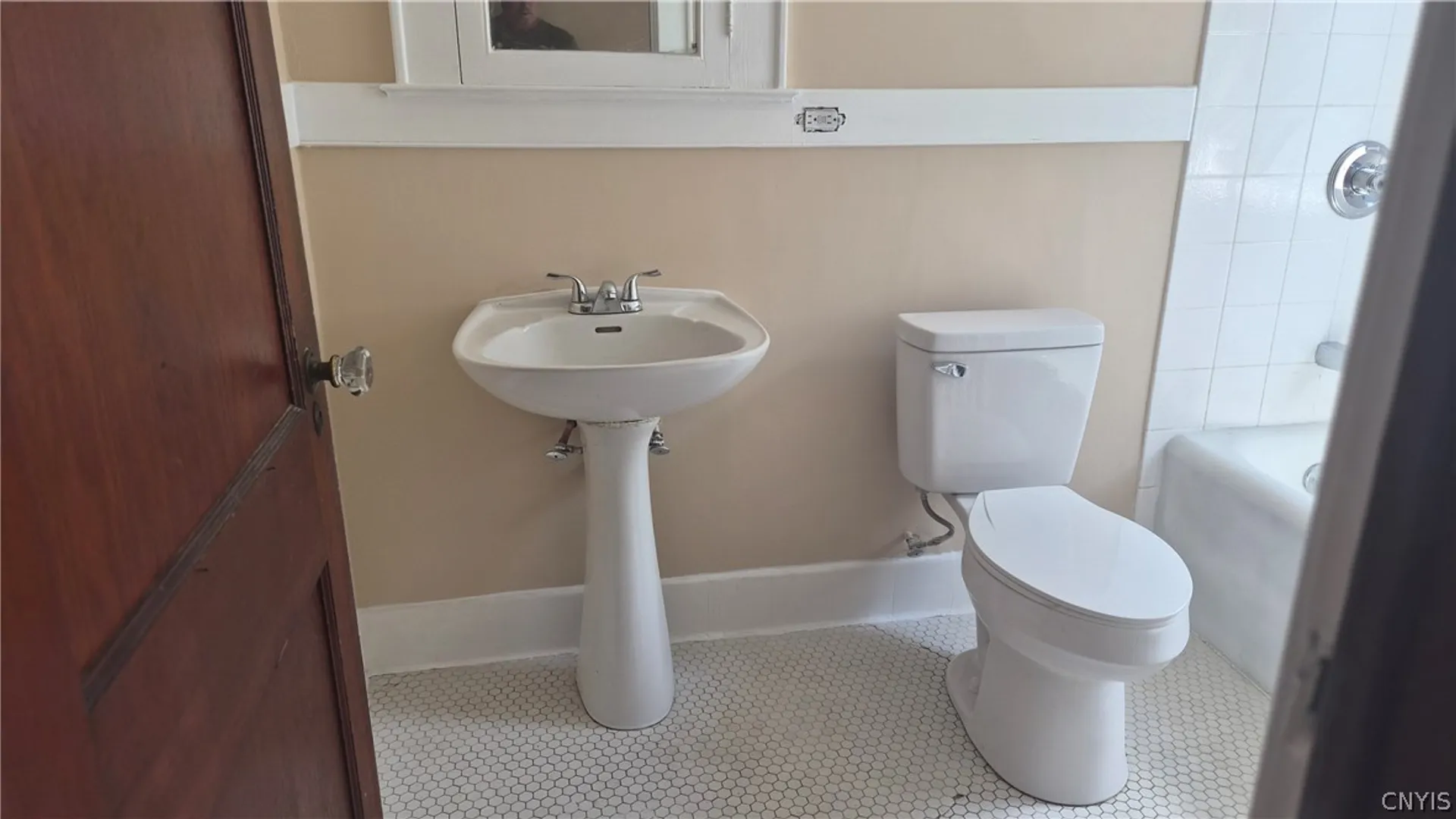 Property at 164 Berkshire Avenue, Syracuse, NY 13208 16