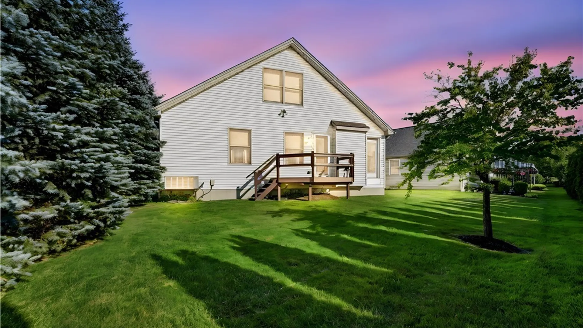 Property at 22 Allie Lane, Hamburg, NY 14075 35