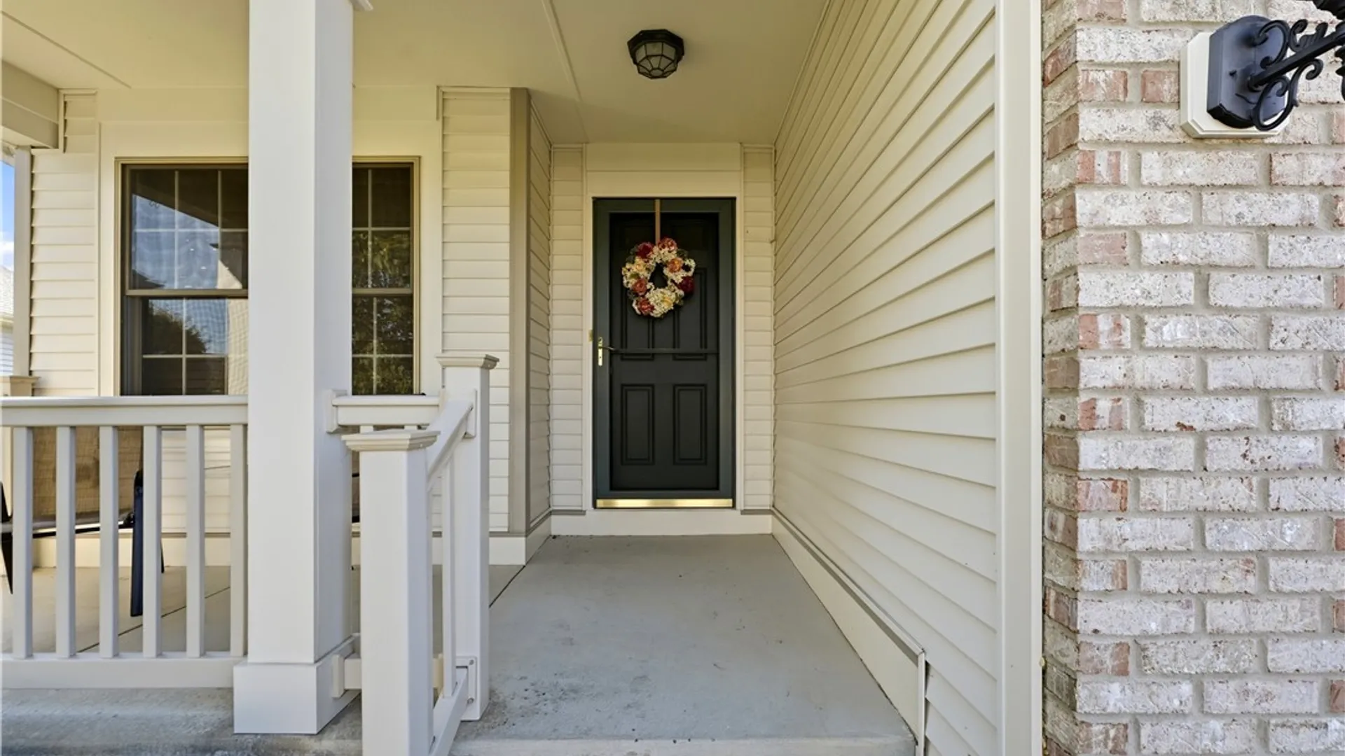 Property at 22 Allie Lane, Hamburg, NY 14075 5