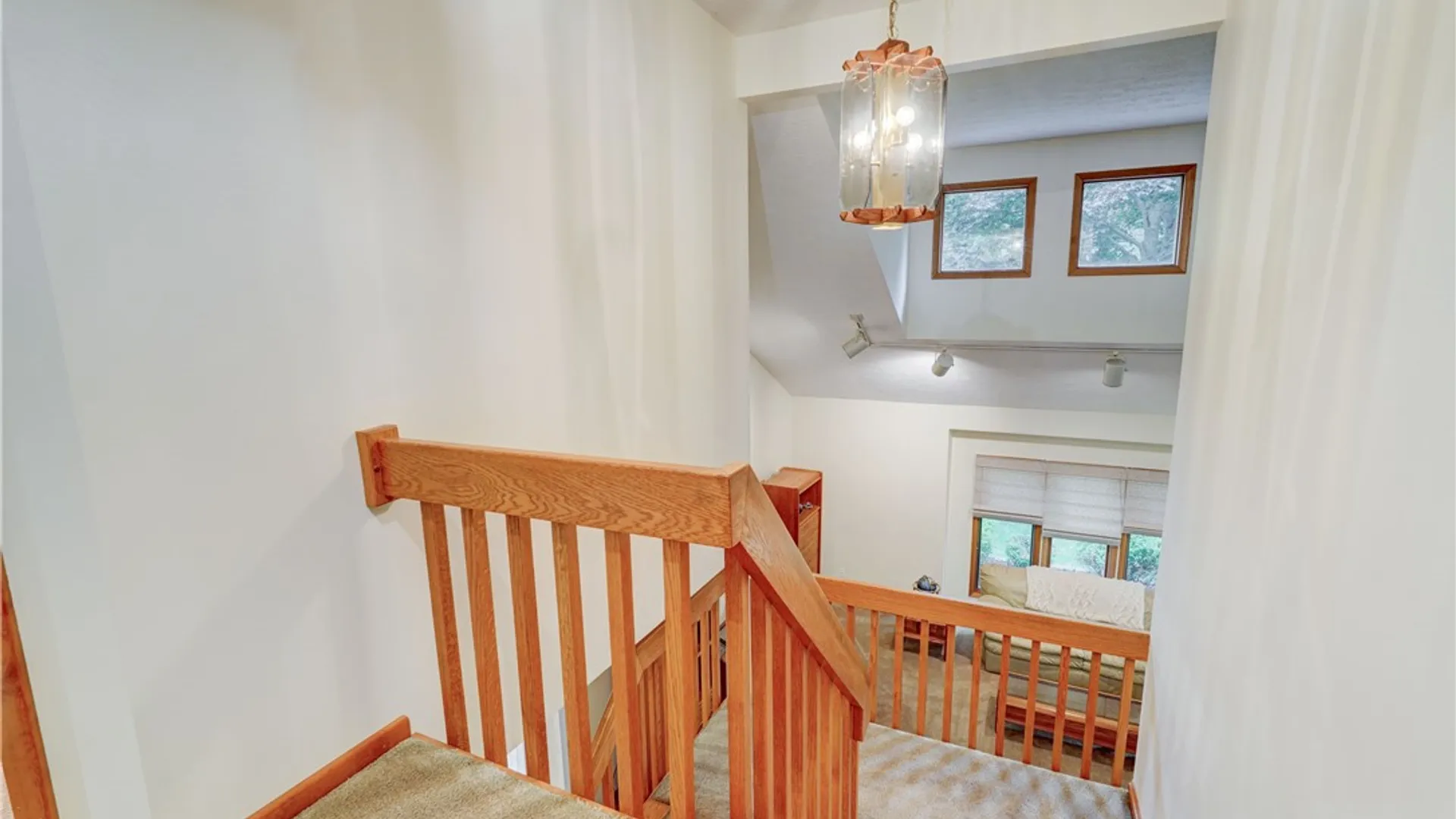 Property at 28 Green Pine Lane, Penfield, NY 14580 25