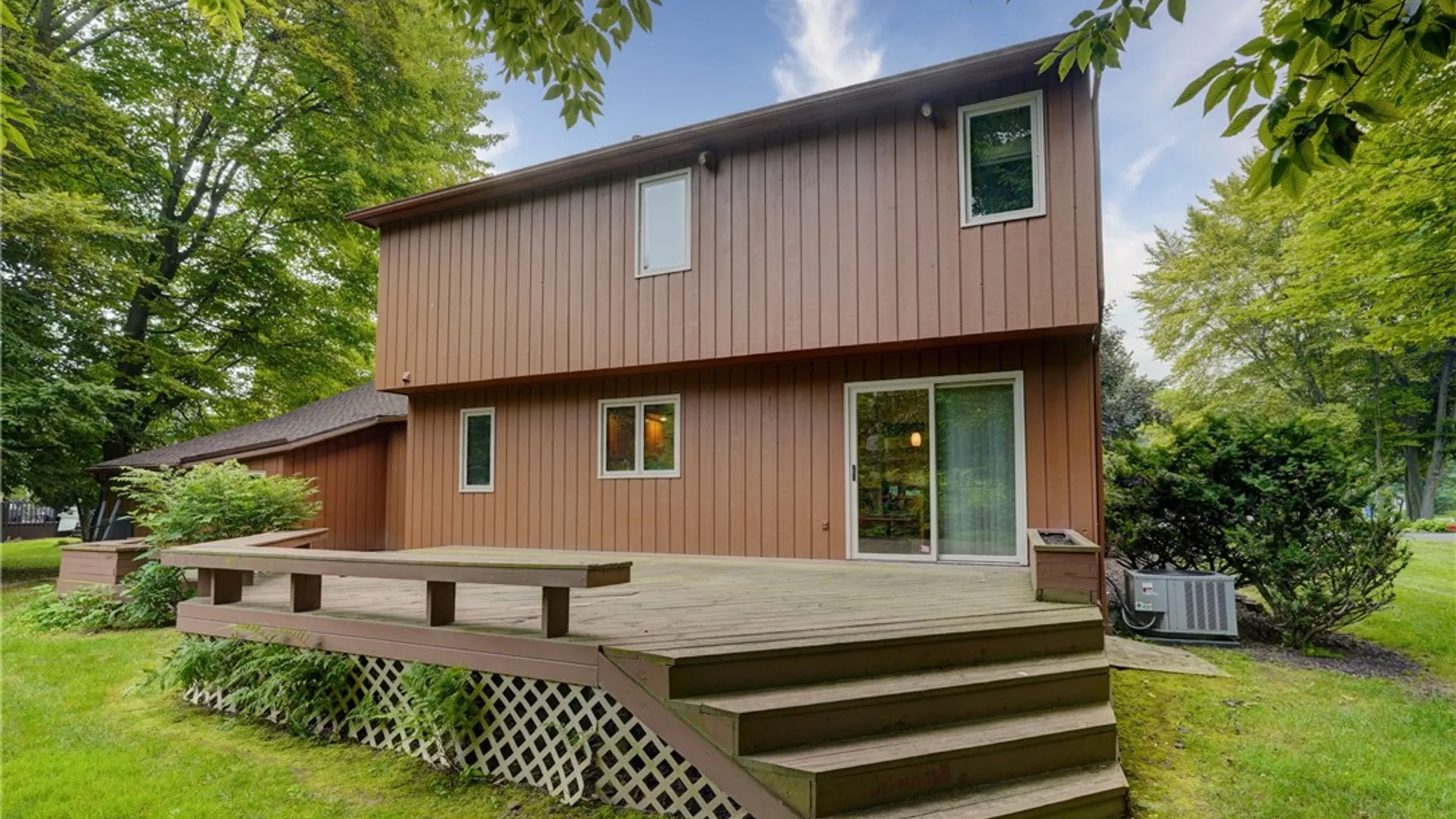 Property at 28 Green Pine Lane, Penfield, NY 14580 40