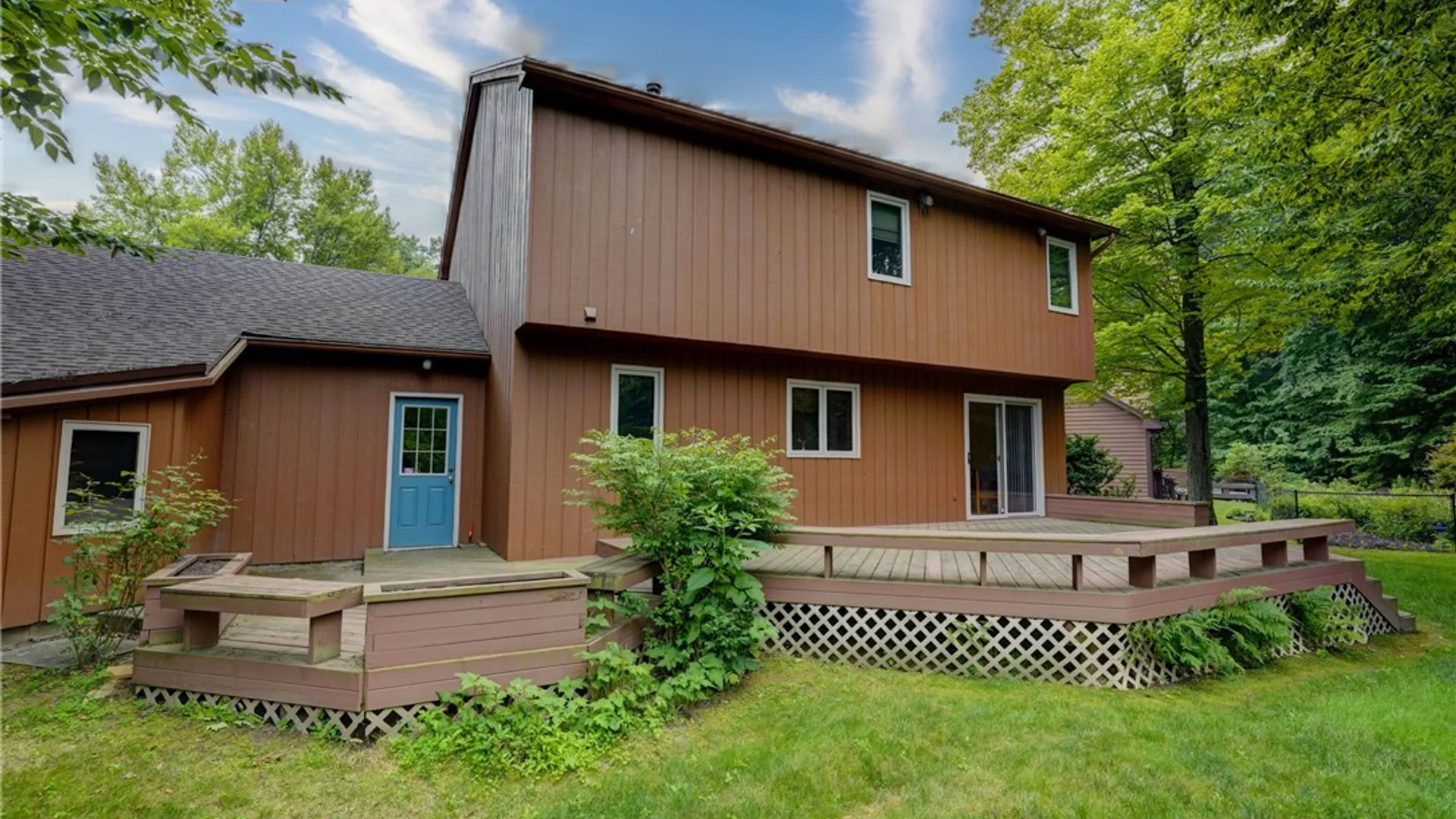 Property at 28 Green Pine Lane, Penfield, NY 14580 41