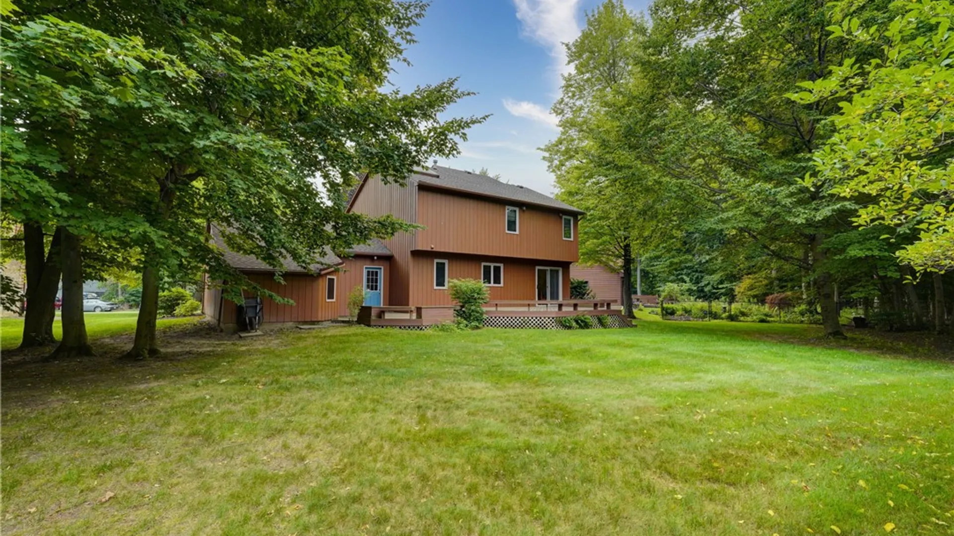 Property at 28 Green Pine Lane, Penfield, NY 14580 46
