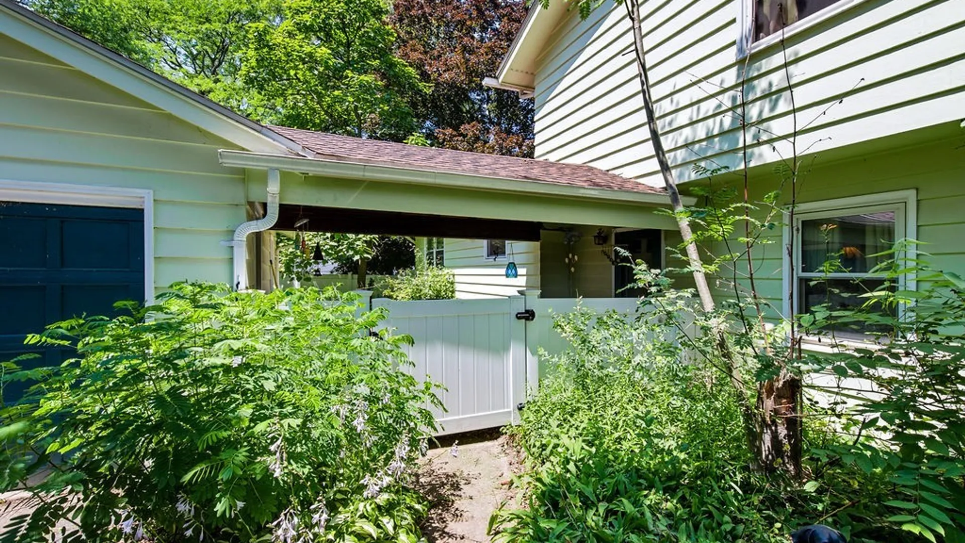 Property at 702 Ridge Road, Lewiston, NY 14092 42