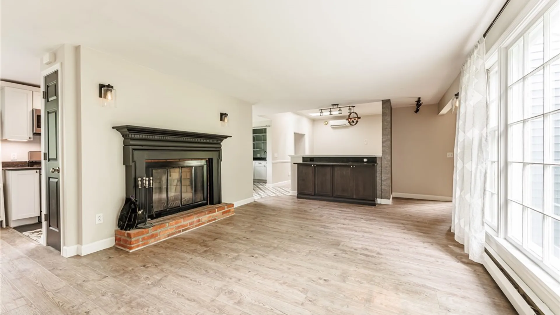 Property at 45 Shire Oaks Drive, Pittsford, NY 14534 11