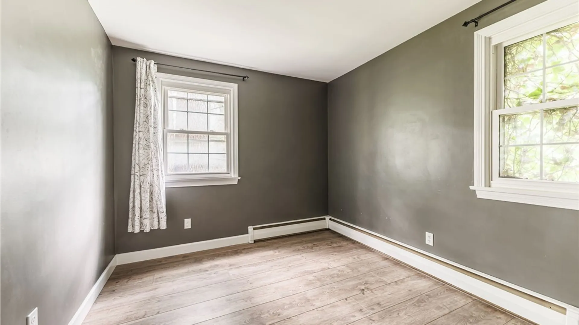 Property at 45 Shire Oaks Drive, Pittsford, NY 14534 25