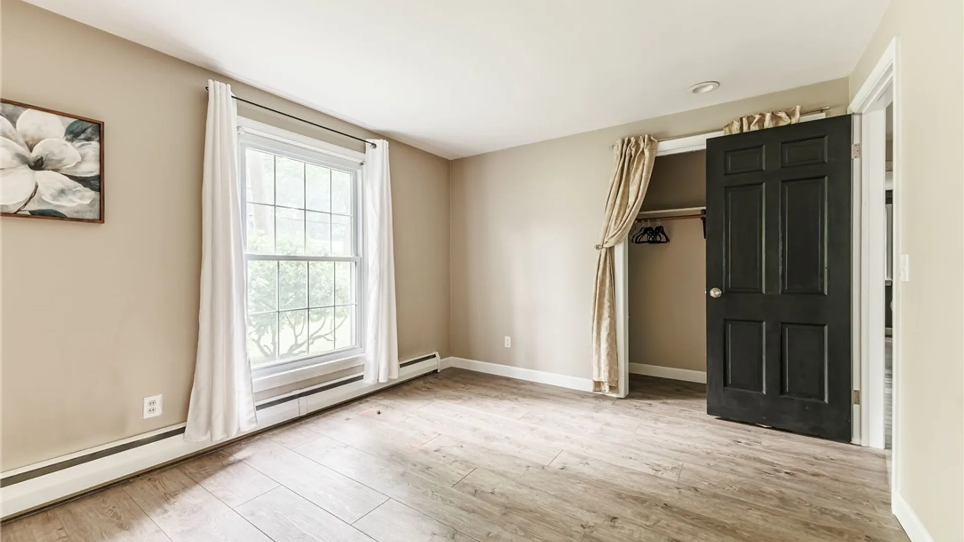 Property at 45 Shire Oaks Drive, Pittsford, NY 14534 26