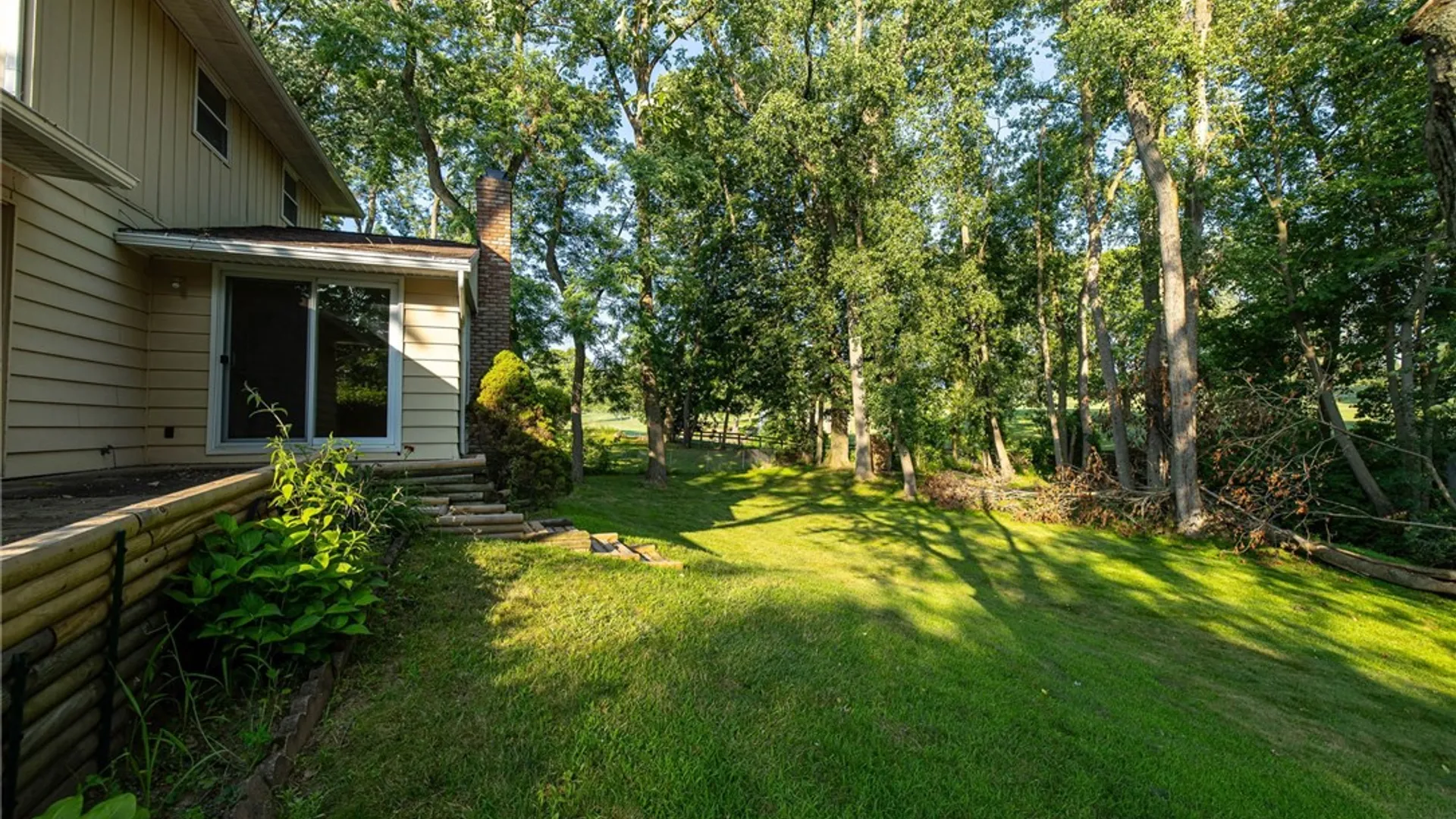 Property at 20 Brooktree Drive, Perinton, NY 14526 24
