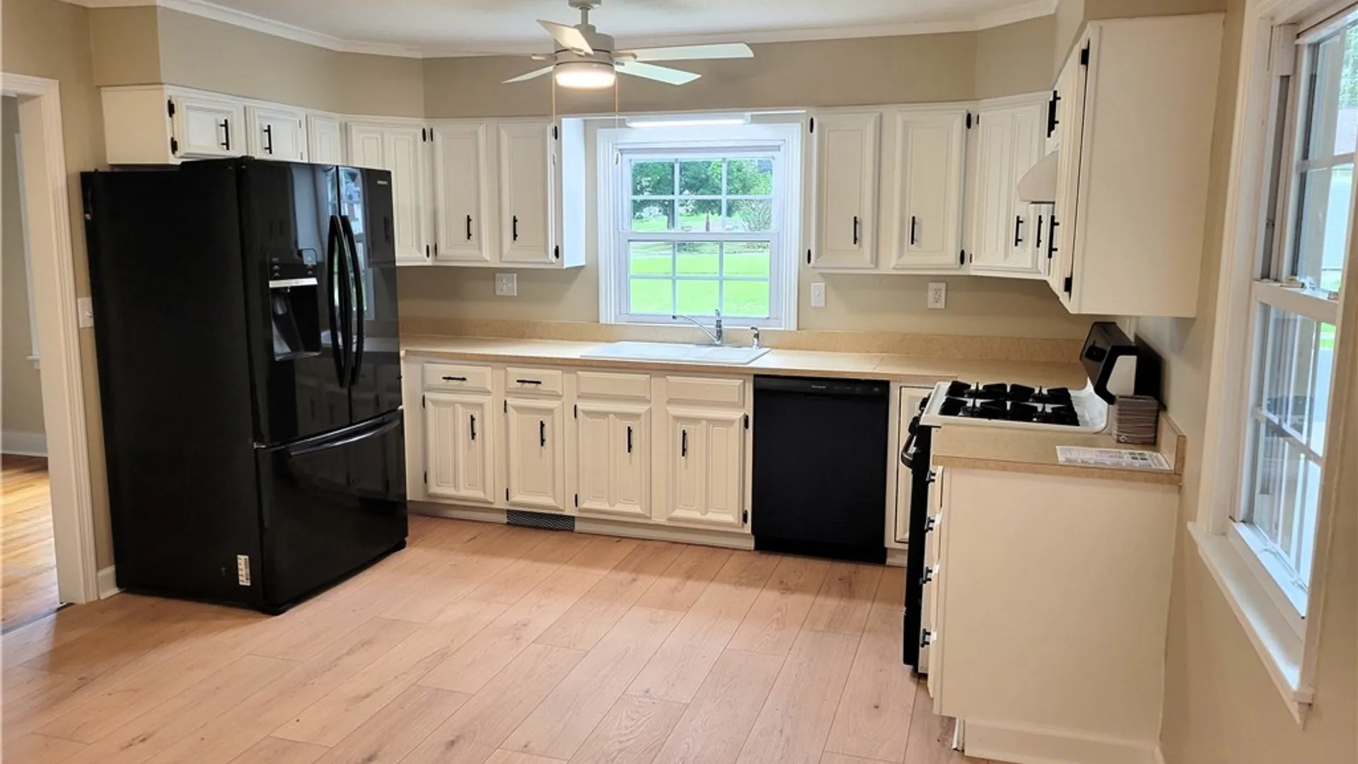 Property at 26 Standart Avenue, Auburn, NY 13021 10