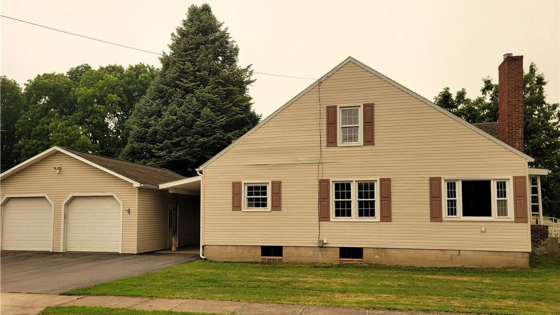 Property at 26 Standart Avenue, Auburn, NY 13021 3