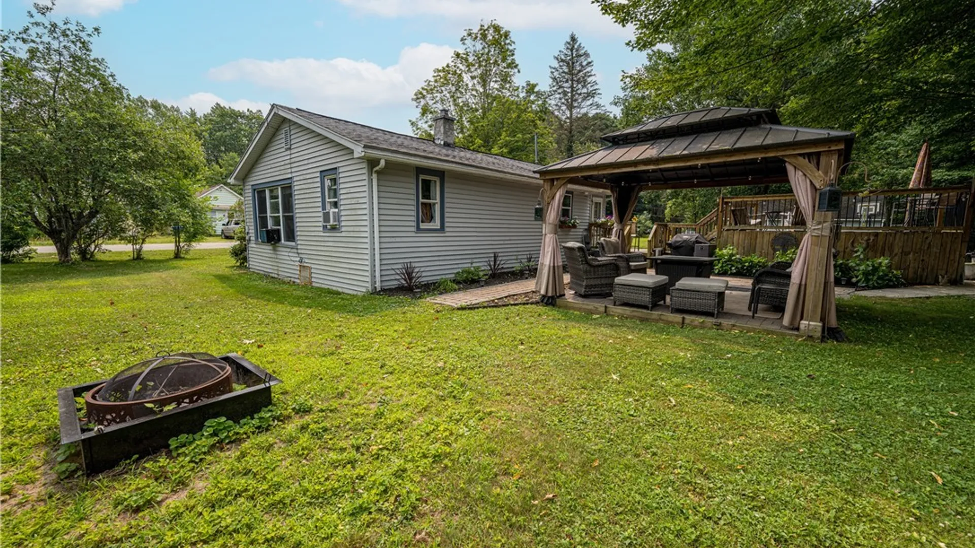 Property at 9658 Oakland Street, Evans, NY 14006 31