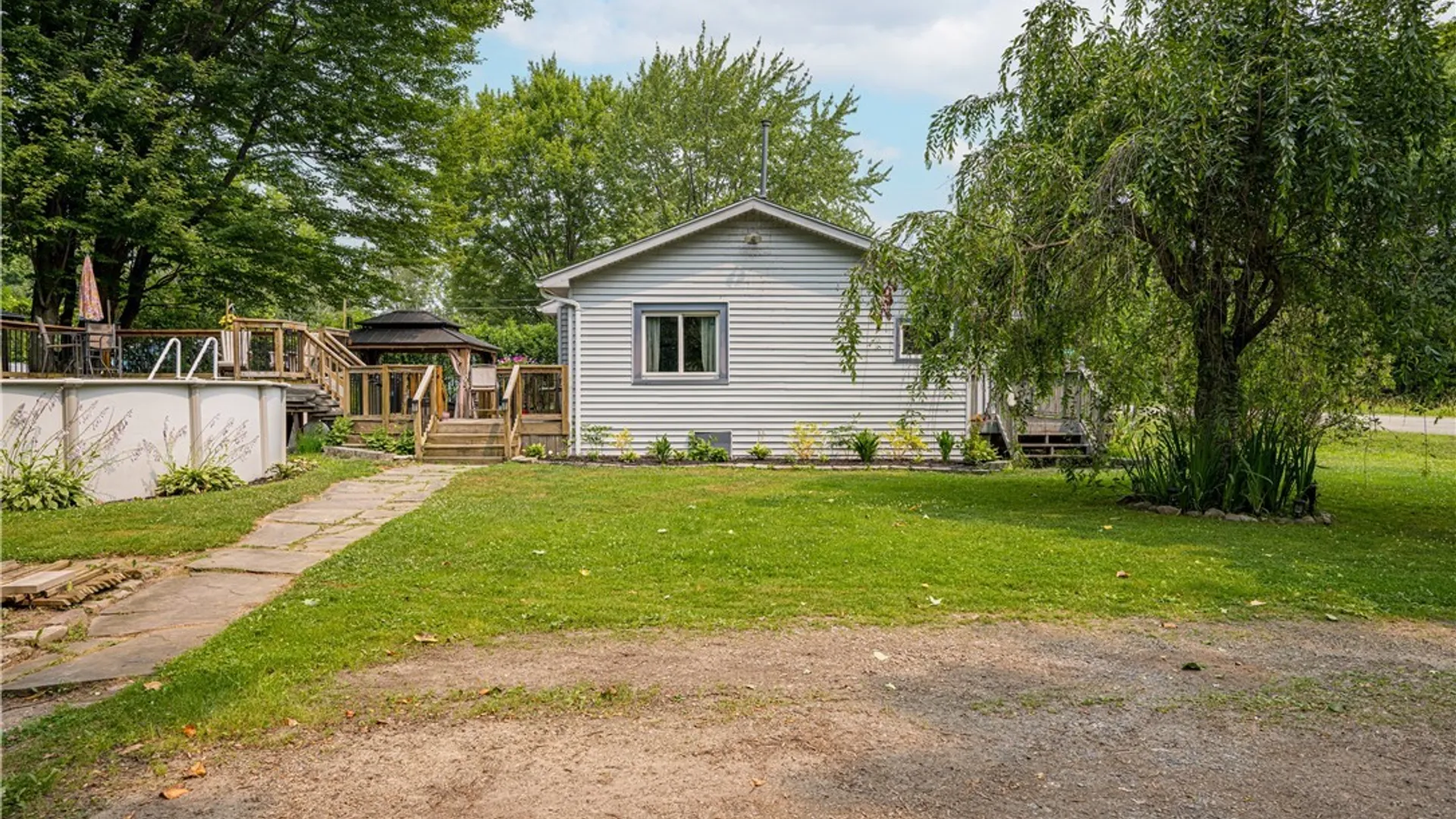 Property at 9658 Oakland Street, Evans, NY 14006 40