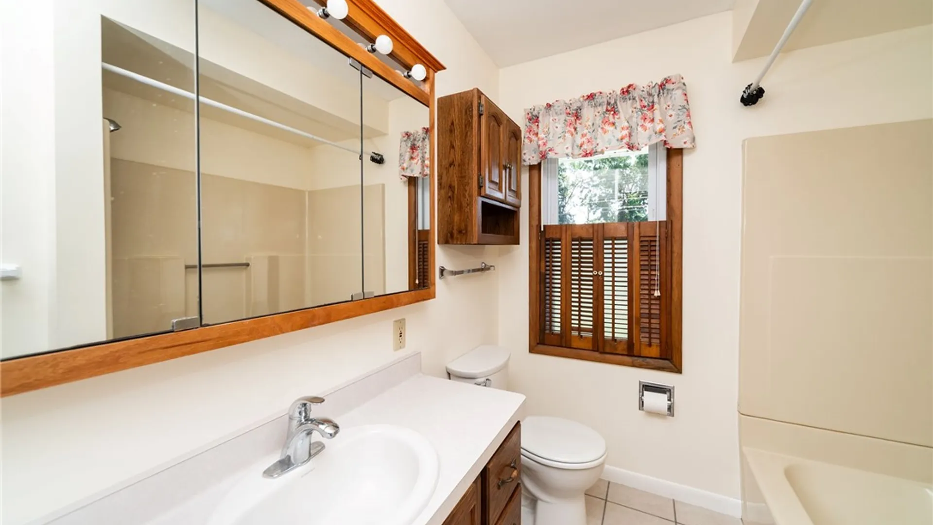 Property at 10 Dewey Avenue, Batavia City, NY 14020 13
