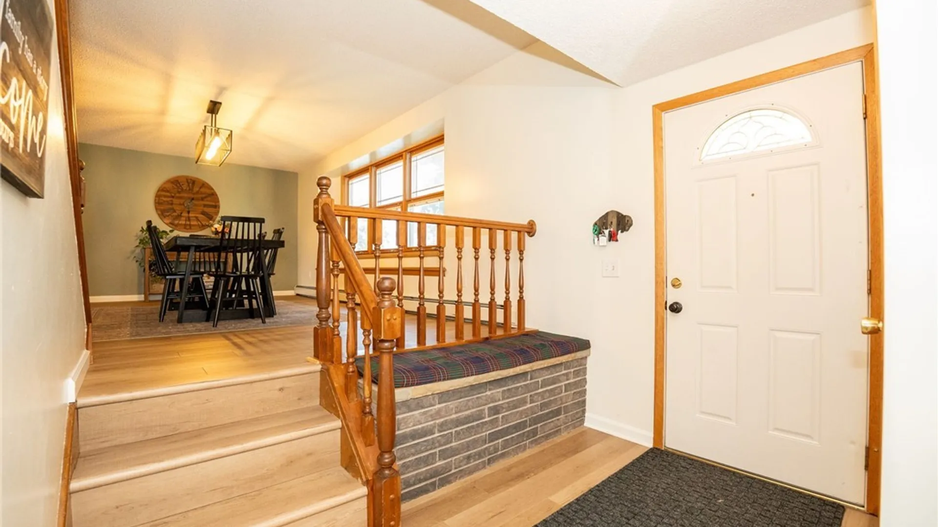 Property at 30 Morgott Avenue, West Seneca, NY 14224 4