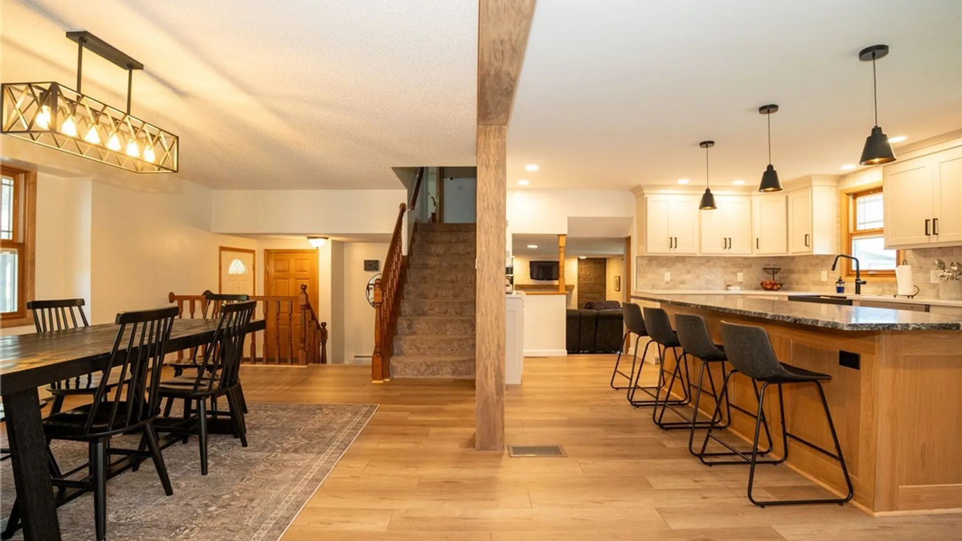 Property at 30 Morgott Avenue, West Seneca, NY 14224 7