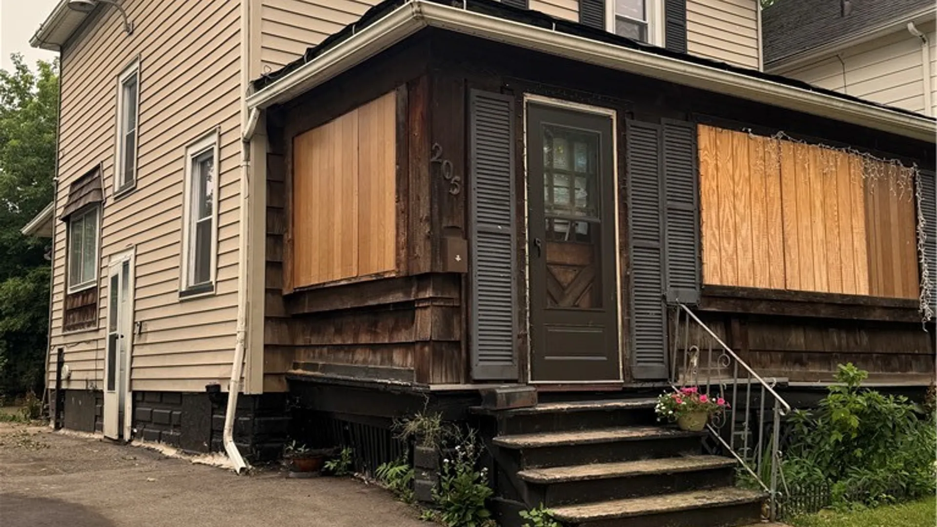 Property at 205 Roycroft Drive, Rochester, NY 14621 2