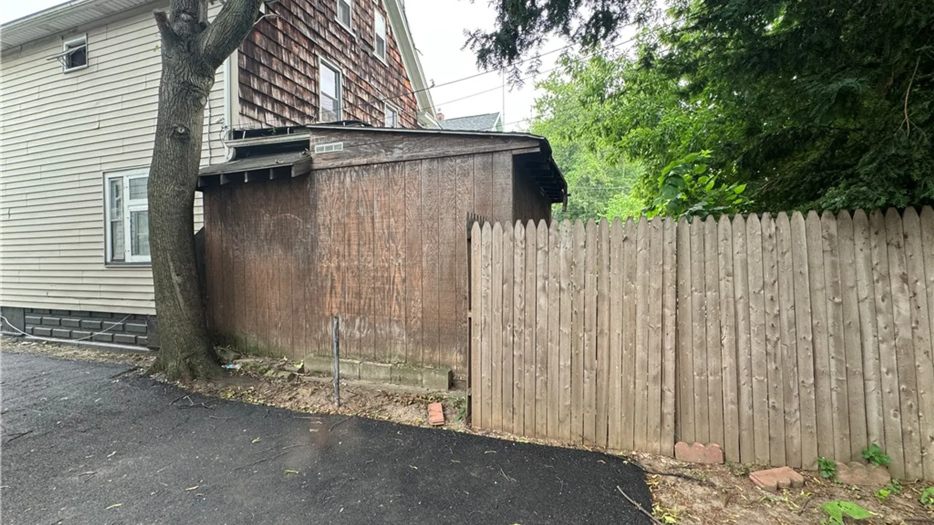 Property at 205 Roycroft Drive, Rochester, NY 14621 4