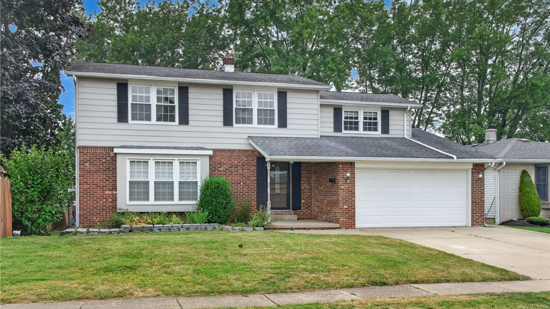Property at 139 Denise Drive, Cheektowaga, NY 14227 4