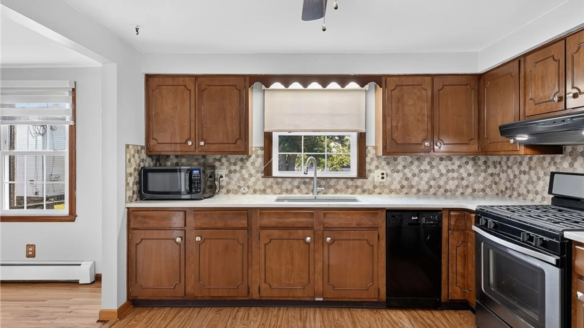 Property at 139 Denise Drive, Cheektowaga, NY 14227 7