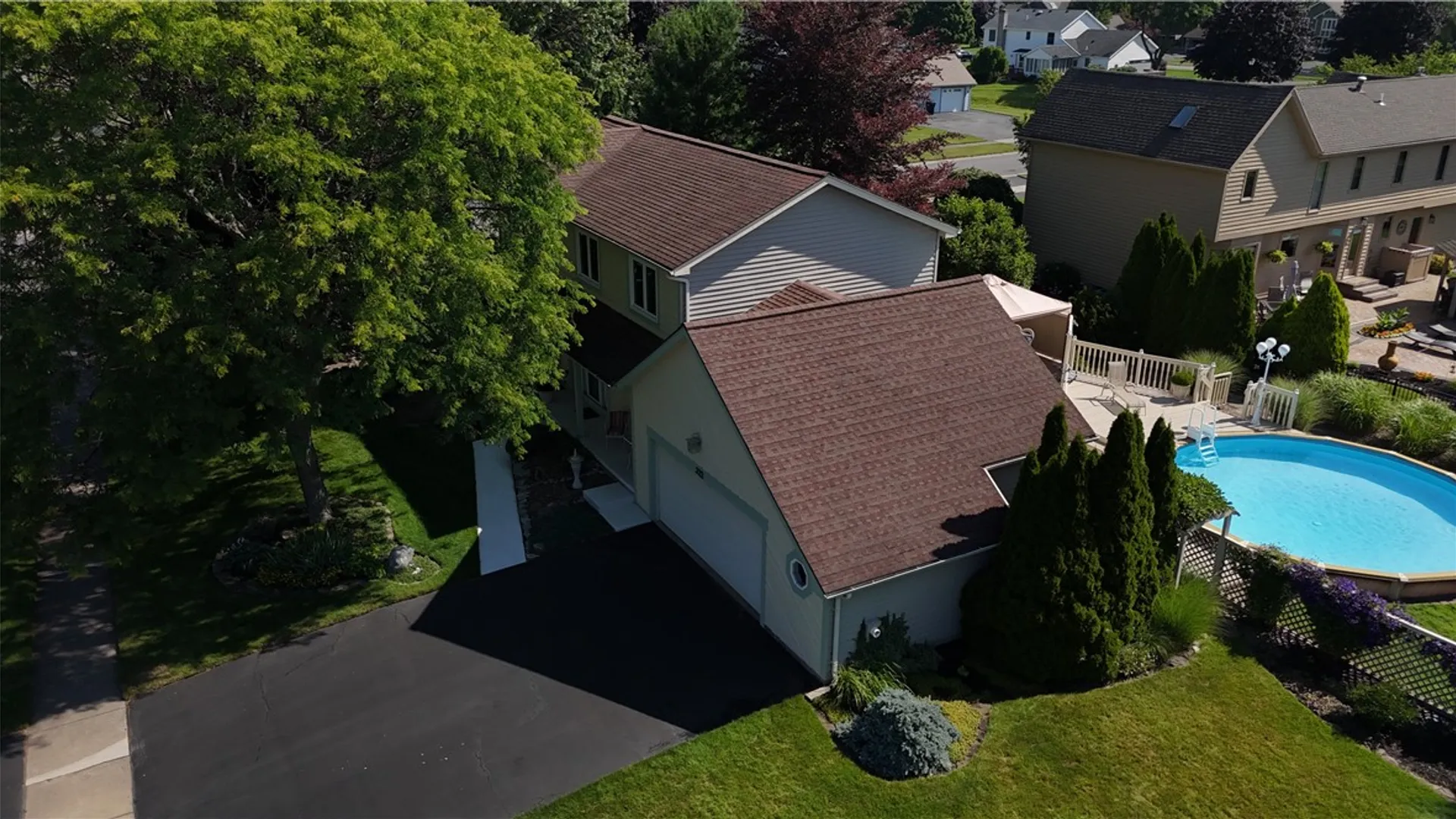 Property at 322 Montvale Lane, Greece, NY 14626 47
