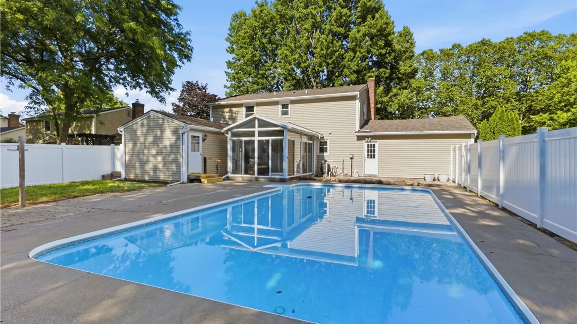 Property at 21 Squirrels Heath Road, Perinton, NY 14450 41