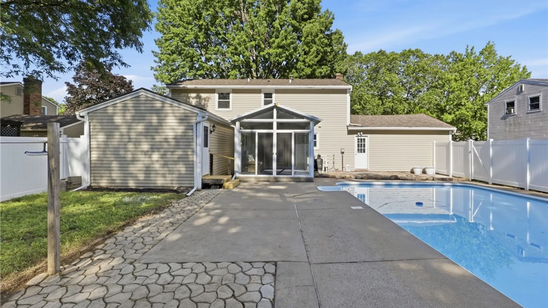 Property at 21 Squirrels Heath Road, Perinton, NY 14450 42