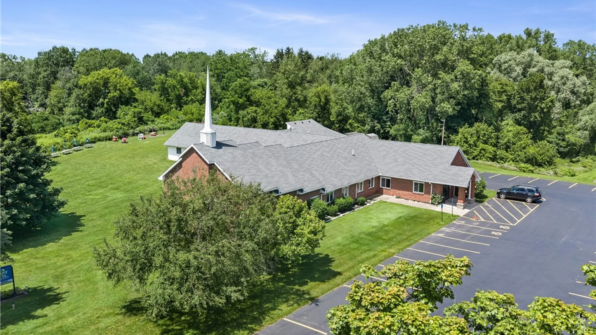 Property at 1274 Penfield Center Road, Penfield, NY 14526 4