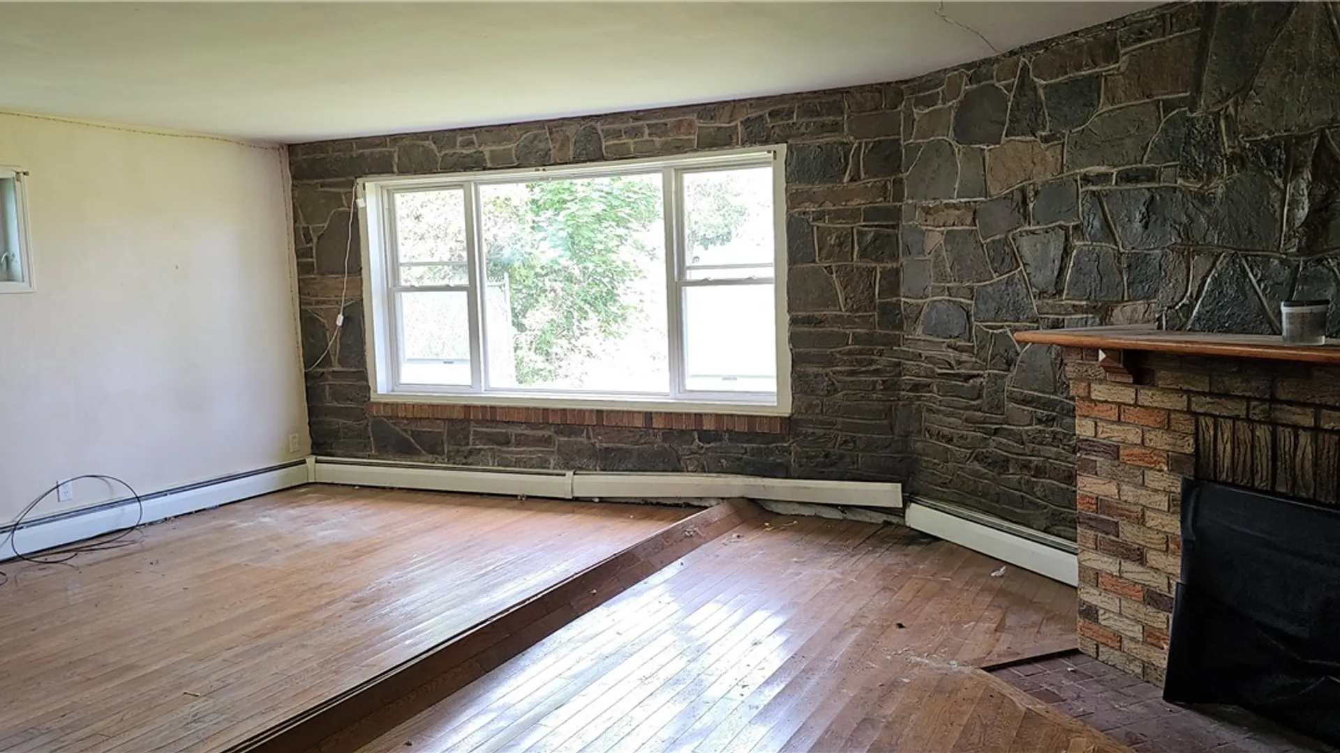Property at 606 E Linden Street, Rome, NY 13440 10