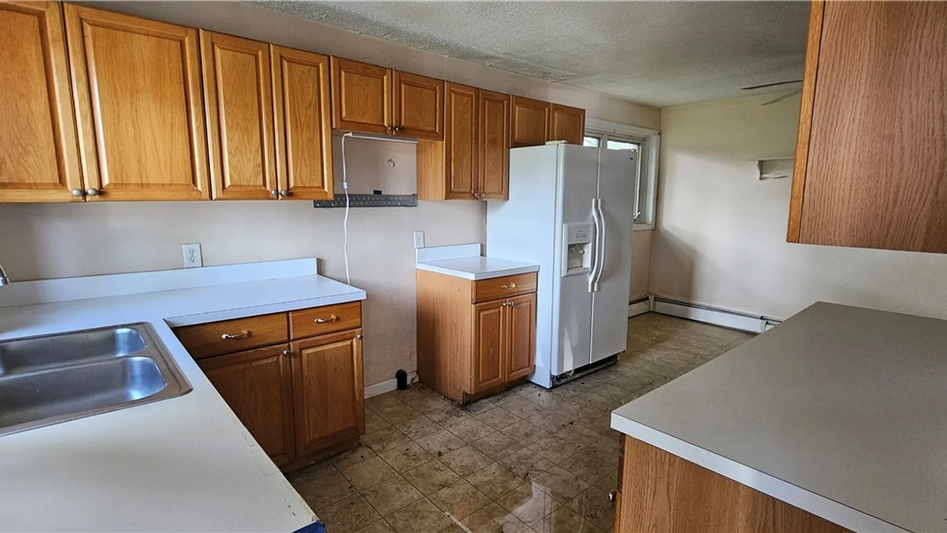 Property at 606 E Linden Street, Rome, NY 13440 6