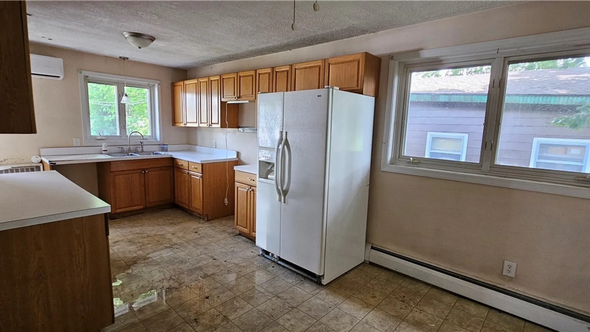 Property at 606 E Linden Street, Rome, NY 13440 7