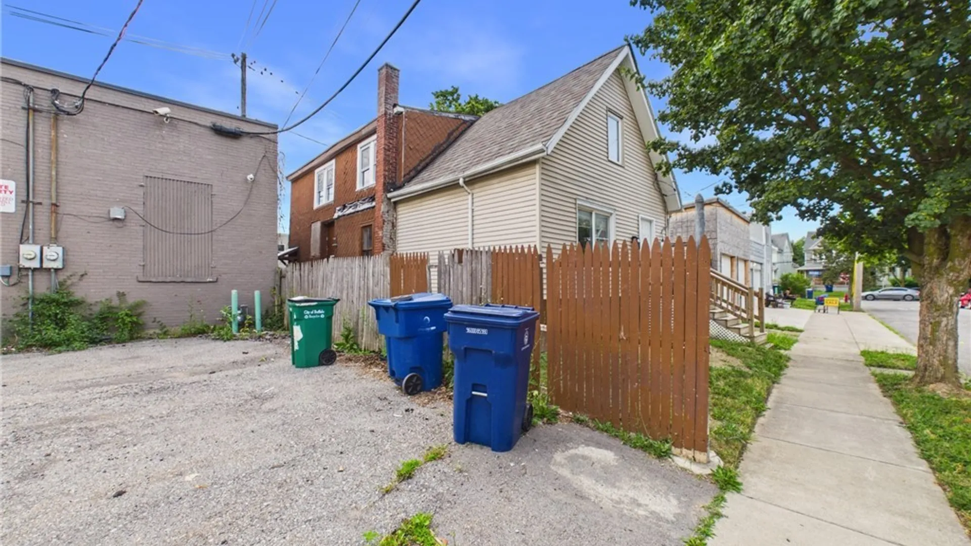 Property at 13 Ferguson Avenue, Buffalo, NY 14213 4
