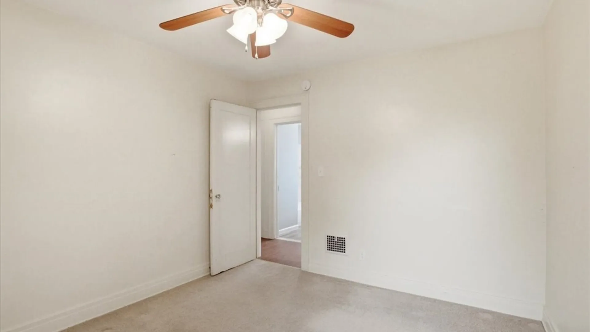 Property at 446 Linden Avenue, Buffalo, NY 14216 28
