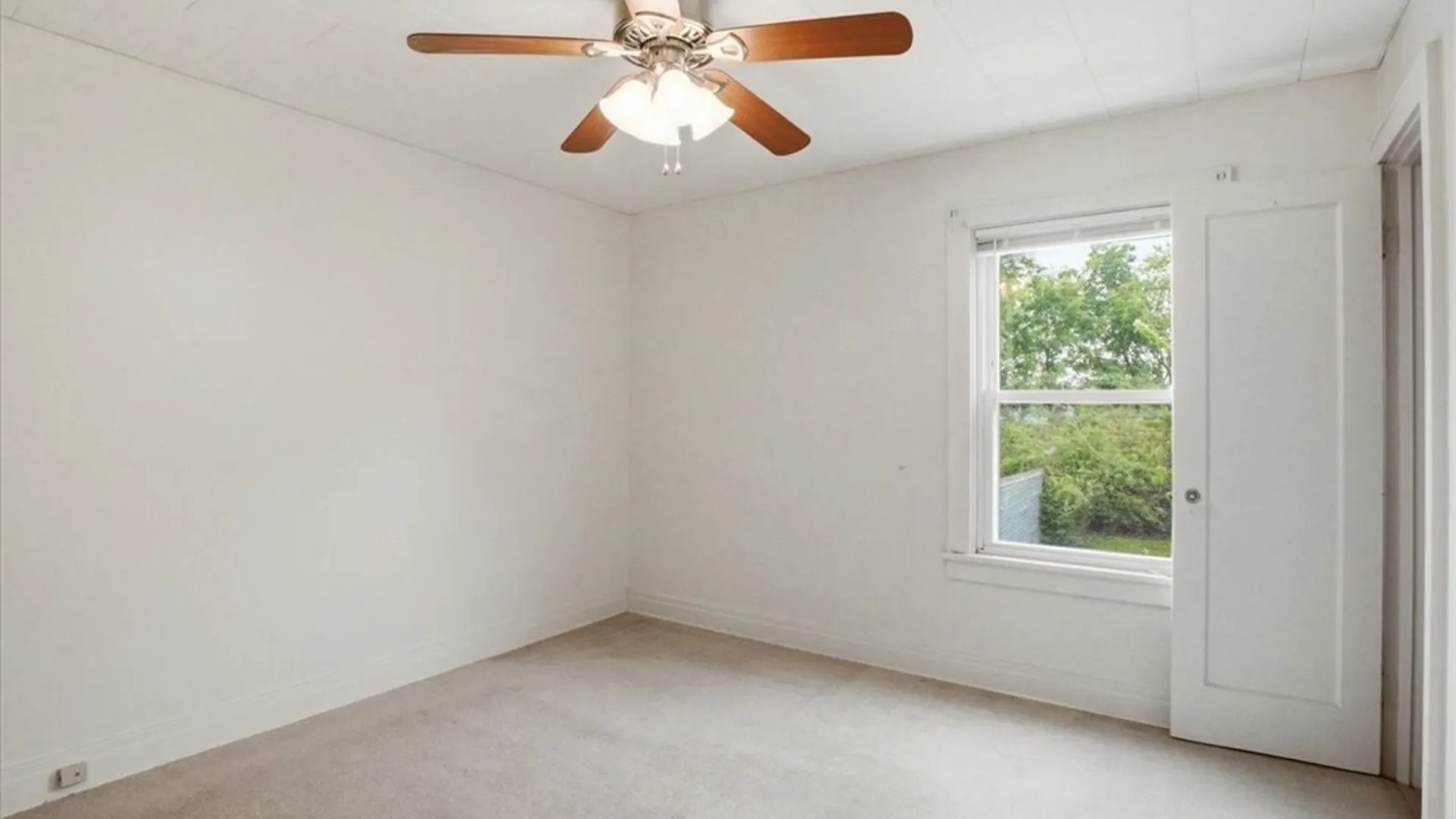 Property at 446 Linden Avenue, Buffalo, NY 14216 29