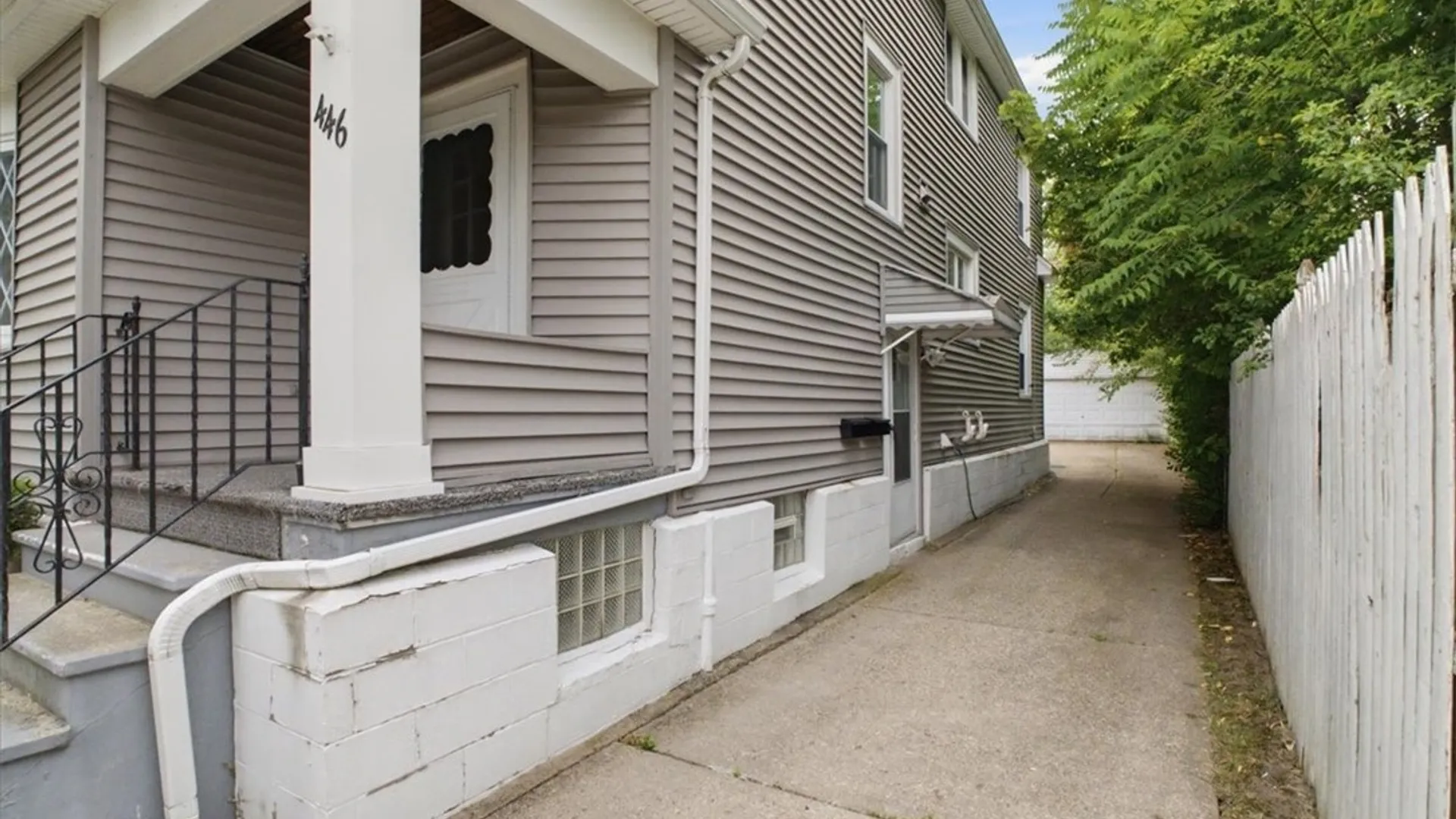 Property at 446 Linden Avenue, Buffalo, NY 14216 3