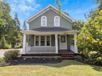 Property at 301 Bennett Road, Cheektowaga, NY 14227