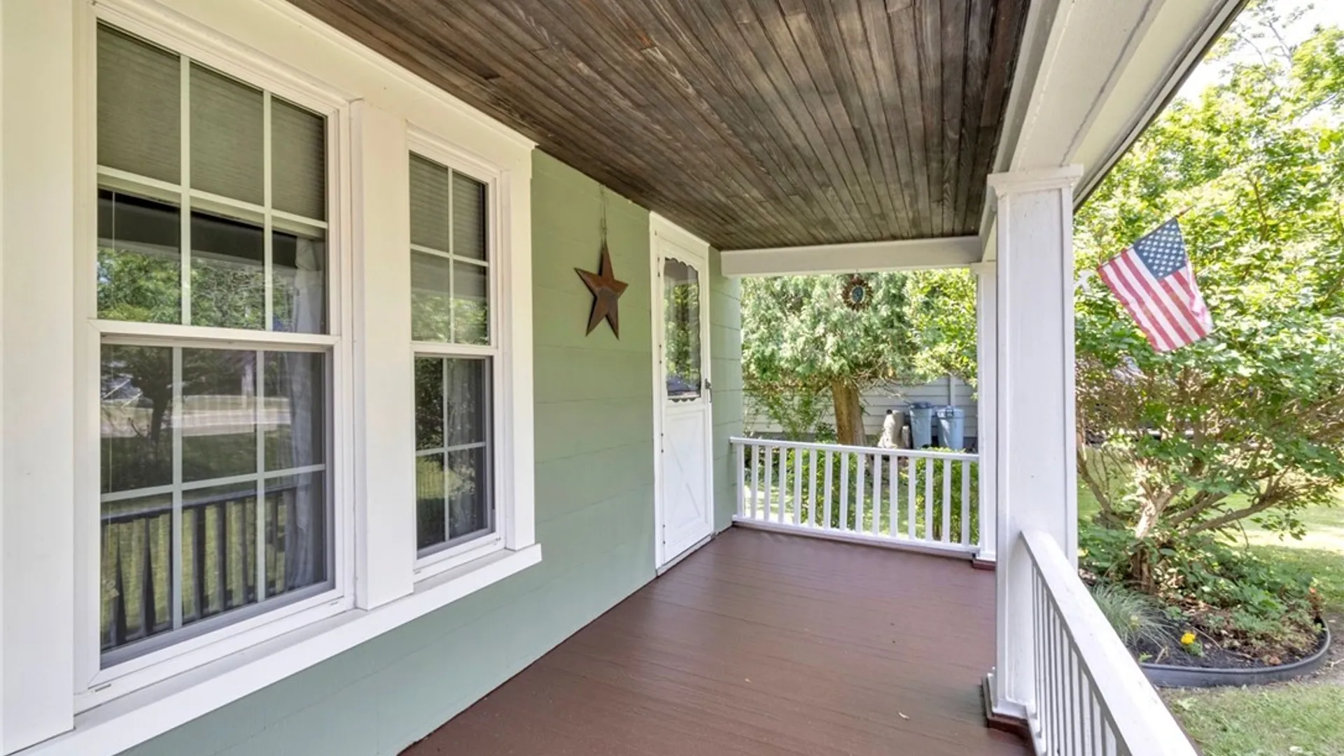 Property at 301 Bennett Road, Cheektowaga, NY 14227 4