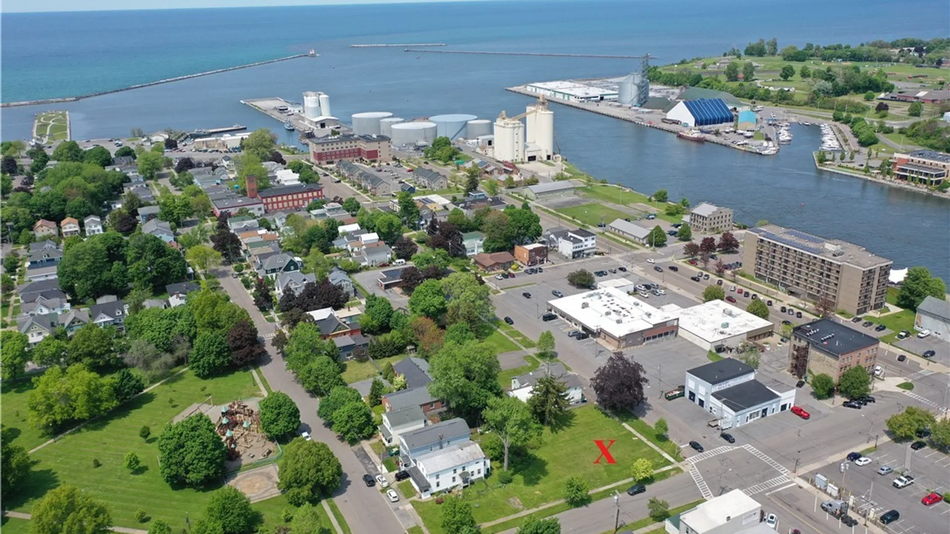 Property at 33,37 W Cayuga Street, Oswego, NY 13126 4