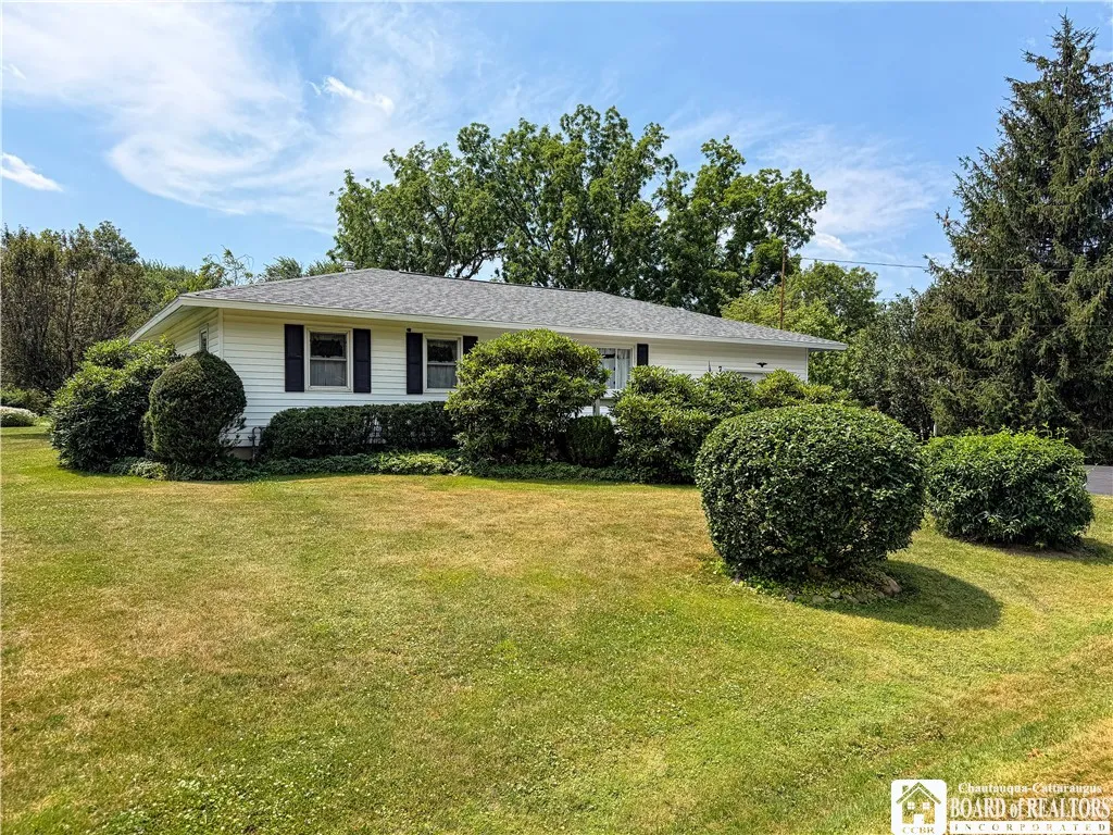 Property at 7 Swan Street, Hanover, NY 14062
