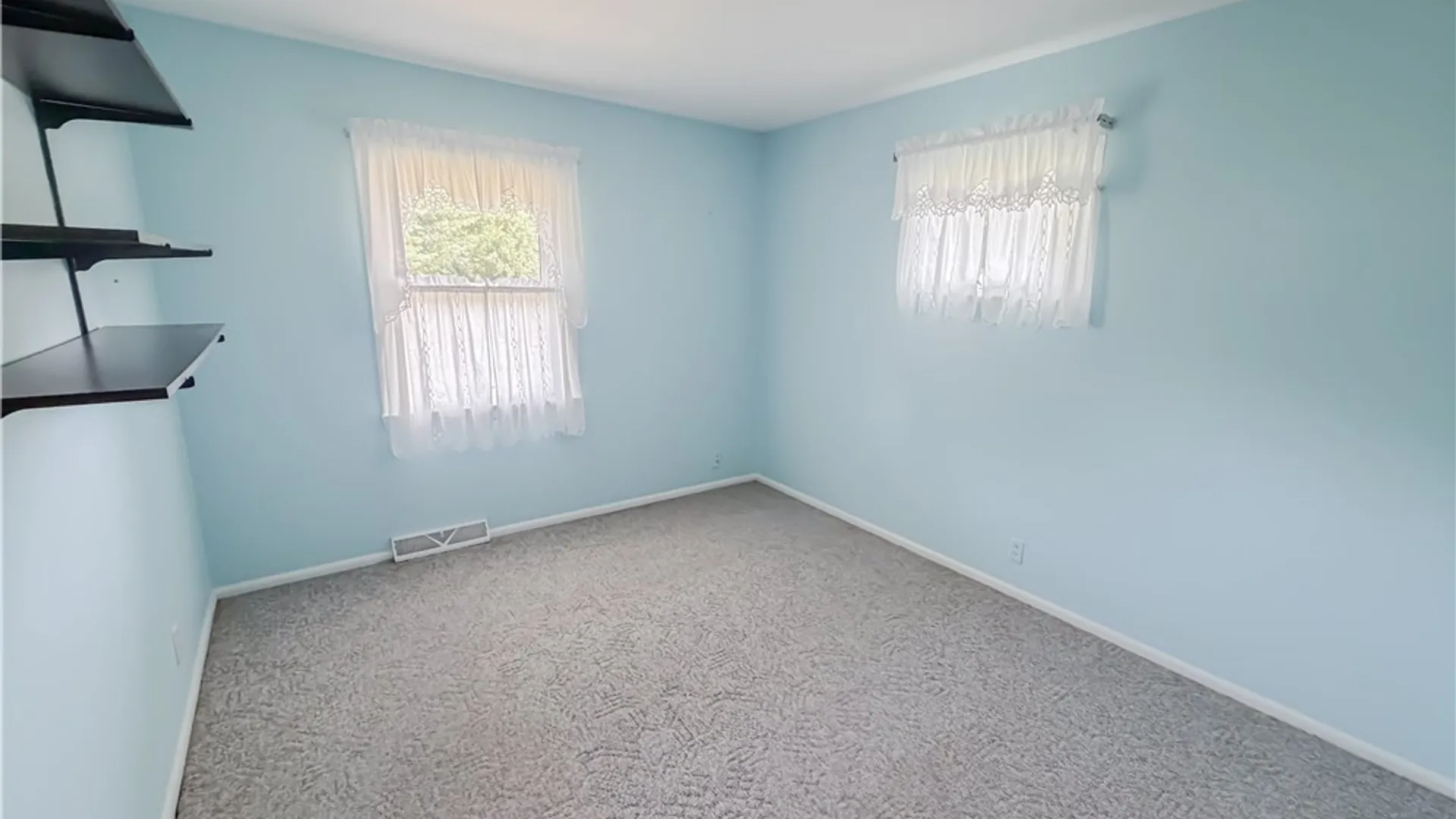Property at 7 Swan Street, Hanover, NY 14062 19