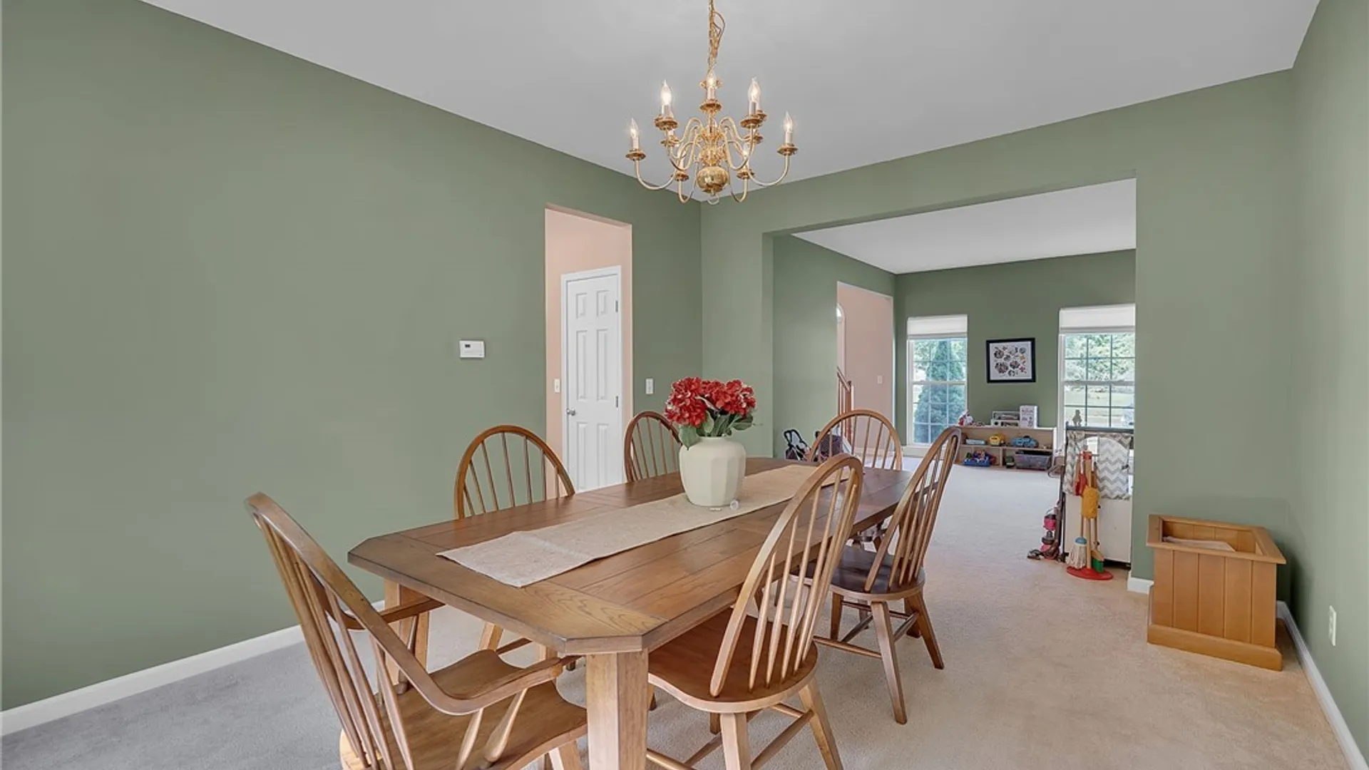 Property at 63 Levin Lane, Amherst, NY 14051 11